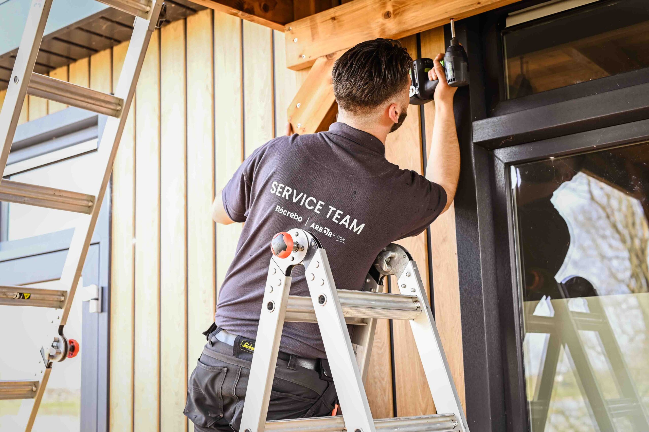 Recrebo Service Team